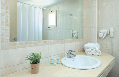 Agios Dimitrios Resort | Marilena Hotel