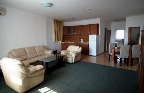 Aheloy Apartment | Marina Cape Vacation Complex