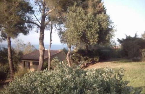 Marine de Saint Ambroggio Apartment | Marina De San Ambroggio: Apartment/flat - LumioHouse with character