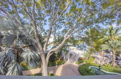Rock Harbor House | Mariner's Club Key Largo by KeysCaribbean