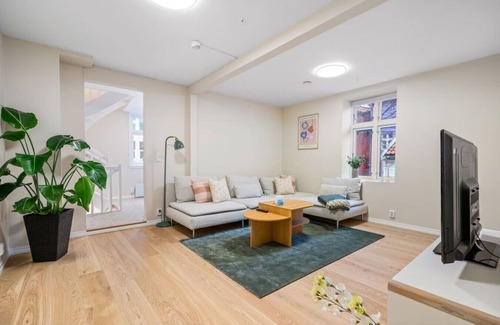 Sentrum House | Marken Townhouse | NEW 2025 | 4 (!) Bedrooms
