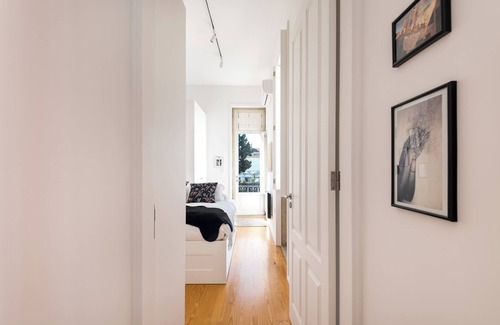 Centro / Baixa Apartment | Markes · 🪴 Lovely 1BR Home w/Sunny Backyard