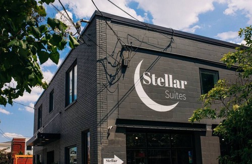 East Market District Apartment | Market #11 · Stellar Suites | Garden Studio in NuLu | Bikes