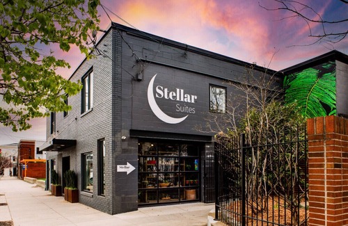 East Market District Apartment | Market #5 · Stellar Suites | Turquoise Suite in NuLu | Bikes