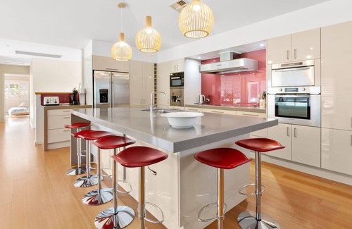 Patonga House | Marley's Retreat By Coast Holidays