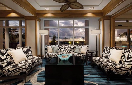 Central Beach Resort | Marriott's Beach Place Towers