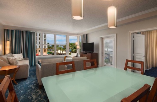 Palm Beach Shores Resort | Marriott's Ocean Pointe 1 Bedroom Ocean Side