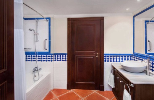 Estepona Resort | Marriott's Playa Andaluza 3 Bedroom Sea Front