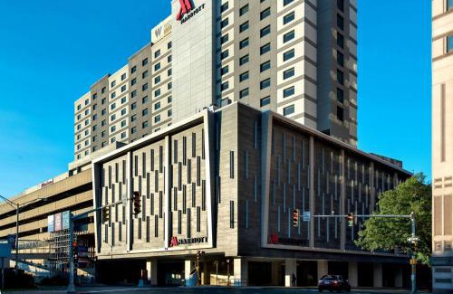 Metro Center Hotel | Marriott Springfield Downtown