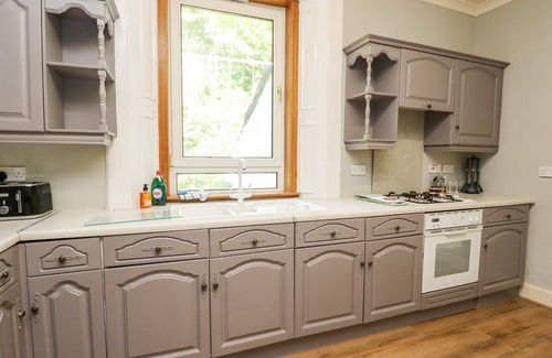 Innellan House | MARS HILL UPPER, family friendly, country holiday cottage in Dunoon