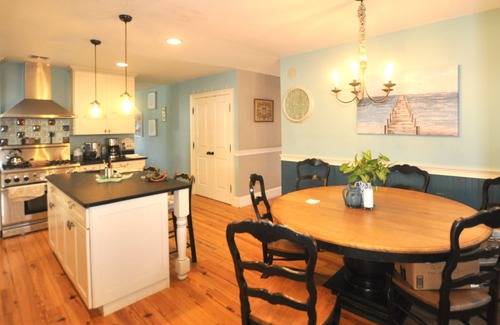 East Chop House | Martha's Vineyard - Oak Bluffs price cut Discount through Labor Day