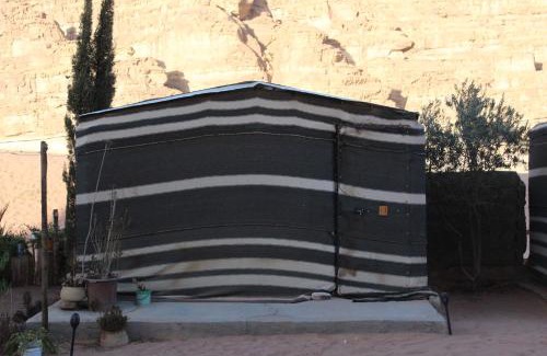 Wadi Rum Hotel | Martian Camp