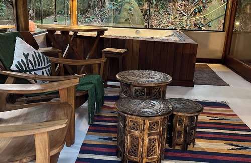 Ponte Branca Ski Chalet | Martim de Sá Chalet - Vale da Figueira (with hot tub and waterfall)