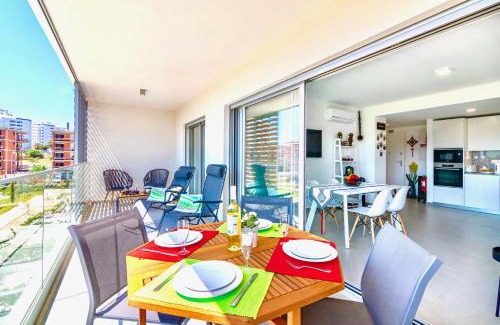 Correeira Apartment | Marvell Design with heated pool&GYM&Playground