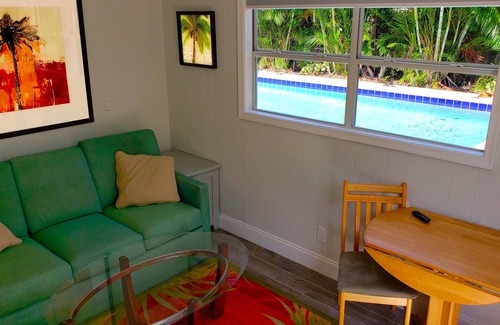 Palm Beach Gardens House | Marvelous! PRIVATE Suite, HeatedPool 5min to Beach, Stadum, PGA