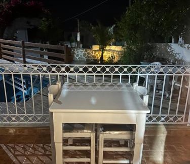 Panormos Apartment | Mary Popi