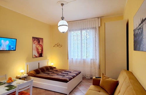 Santa Maria in Stelle Apartment | Mary's Little House