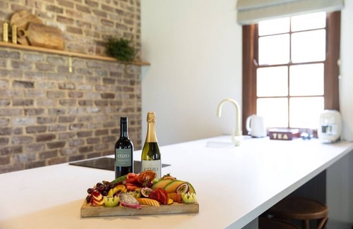 Pokolbin Cottage | Marygroves Cottage at Enzo Estate - Pokolbin Hunter Valley