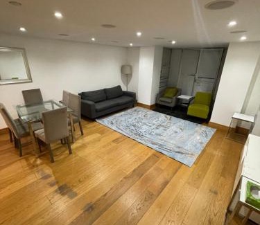 St. Johns Wood Apartment | Marylebone