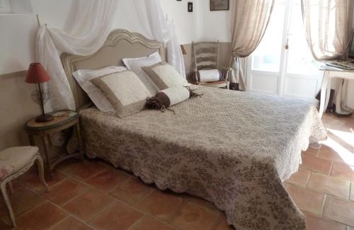 Cotignac Bed & Breakfast | Mas de l'Olivette