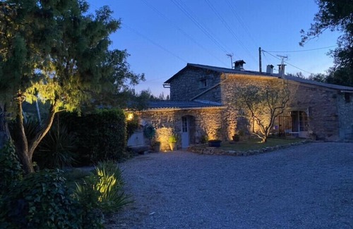 La Motte House | Mas provençal on 800m² of land