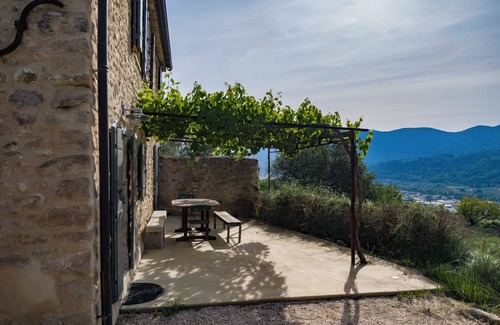Nyons House | Mas provençal with natural swimming pool