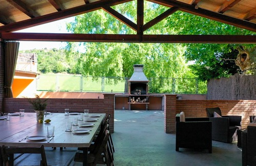 Santa Maria de Merles Cottage | Masia Escrigas Organic Farm