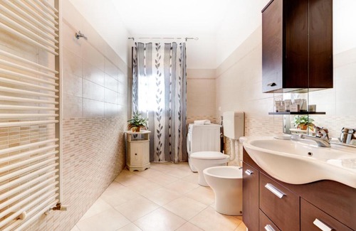 Scandellara Apartment | Massarenti - monolocale ristrutturato