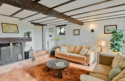 Lusignac House | Maswari en Drapeau