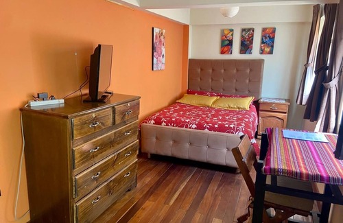Sucre Apartment | Matrimonial room with private bathroom outside the room