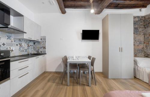 La Spezia Historic Centre Apartment | Matt House