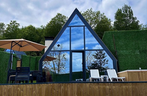 Ilmiye Ski Chalet | Mavera Deluxe Bungalov