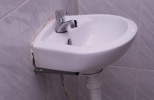 Mushin Hotel | Maxton Suites Magodo