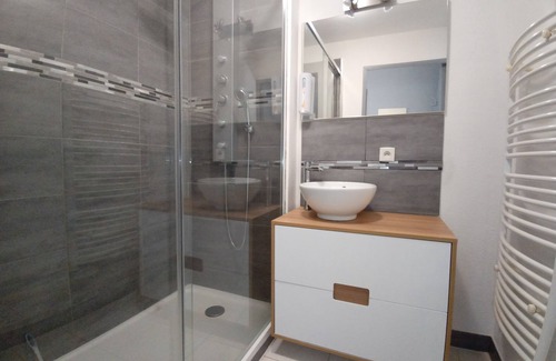 La Rouviere House | Mazet Provençal Climatisé Dans Domaine Privé au Calme et à 8 Minutes de la Plage