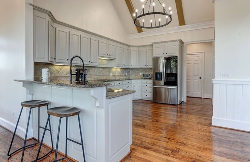 Big Canoe House | McElroy Manor - Luxury and comfort in Big Canoe!