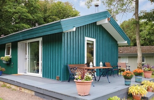 Eyemouth Cabin | MEADOW LODGE, family friendly, with open fire in Coldingham