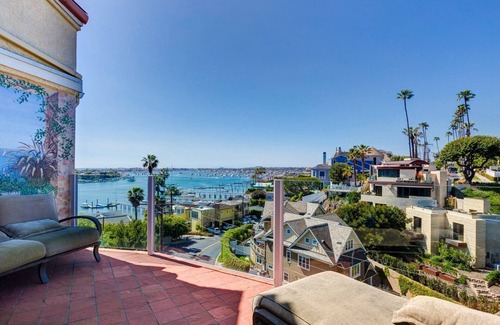 Corona del Mar Villa | Mediterranean Escape! Great for Families, Panoramic Views from Balconies, Walk to the Beach