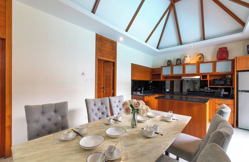Rawai Apartment | Meet Holiday Hotel
