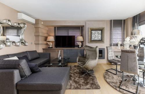 Perea Apartment | Mega suite on the sea