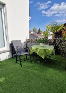 Andelfingen District Apartment | Mehrere Ferienwohnungen in Top Lage in der Nähe eines Rhein-Strandbads