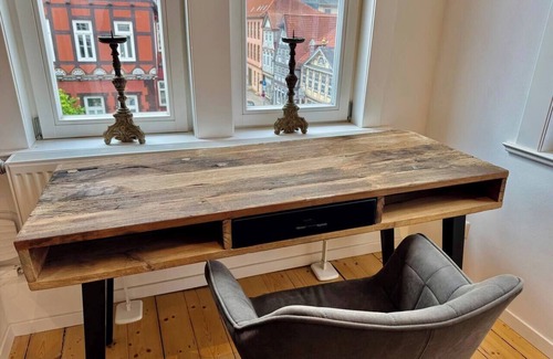Celle Apartment | MEL&BENS Tower Apartment | Old Town | Parking Option