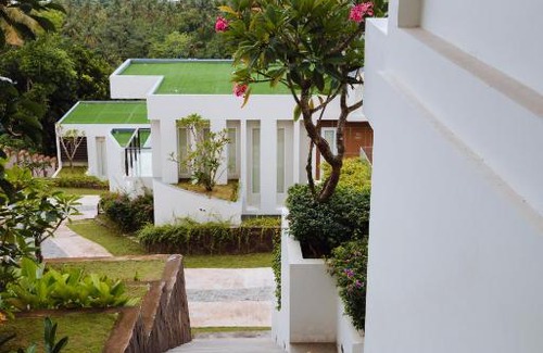 Senggigi Hotel | Melase Hill Villa