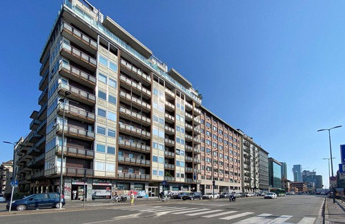 Gioia Apartment | Melchiorre Gioia Vista Alpi, Modern 1 Br Apartment With a Terrace By Halldis