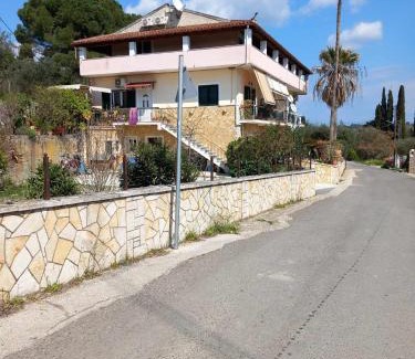 Agios Ioannis Apartment | Melina's House