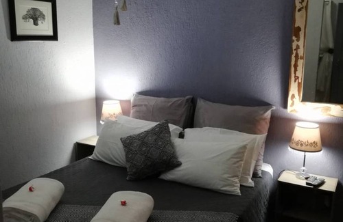 Nelspruit Cabin | @ Melkweg is situated in Nelspruit, close to Kruger park and Mozambique.