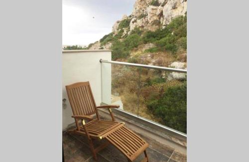 Għadira Apartment | Mellieha Luxury Penthouse with sea & country views