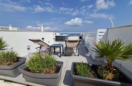 Mellieħa Heights Apartment | Mellieha Penthouse Seaviews Hot Tub By Homely