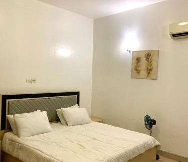 Utako Apartment | Melon Comfort