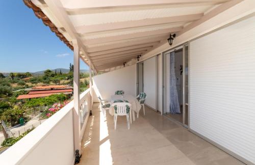 Pylos-Nestoras Apartment | Memi Houses