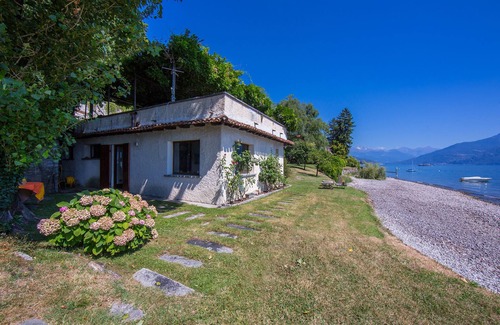 Ca' Bianca Apartment | Menaggio Spiaggia, Griante - Cadenabbia, Italy